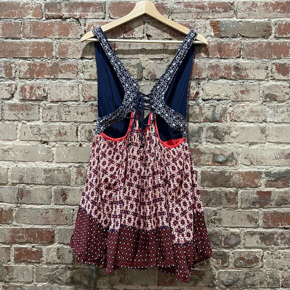 Lulu's La Vie En Roses Navy and Red Floral Print Dress Size Small - Picture 8 of 9